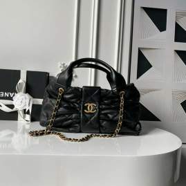 Picture of Chanel Handbags _SKUfw239841118fw